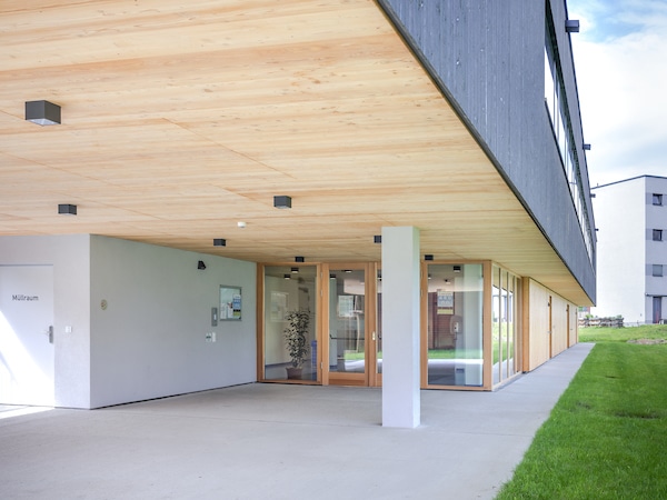 Neue Sporthalle in Leoben, Eingang