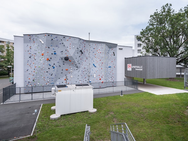Neue Sporthalle in Leoben, Außenansicht