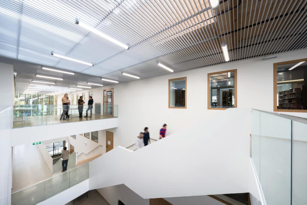 Kunstuniversität Graz - Einblicke in das neue, moderne Institutsgebäude