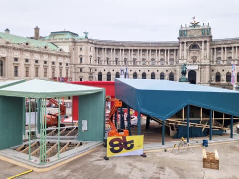 Holzpavillons des Universalmuseum Joanneum für die STEIERMARK SCHAU 2025 am Heldenplatz in Wien | Strobl Bau - Holzbau