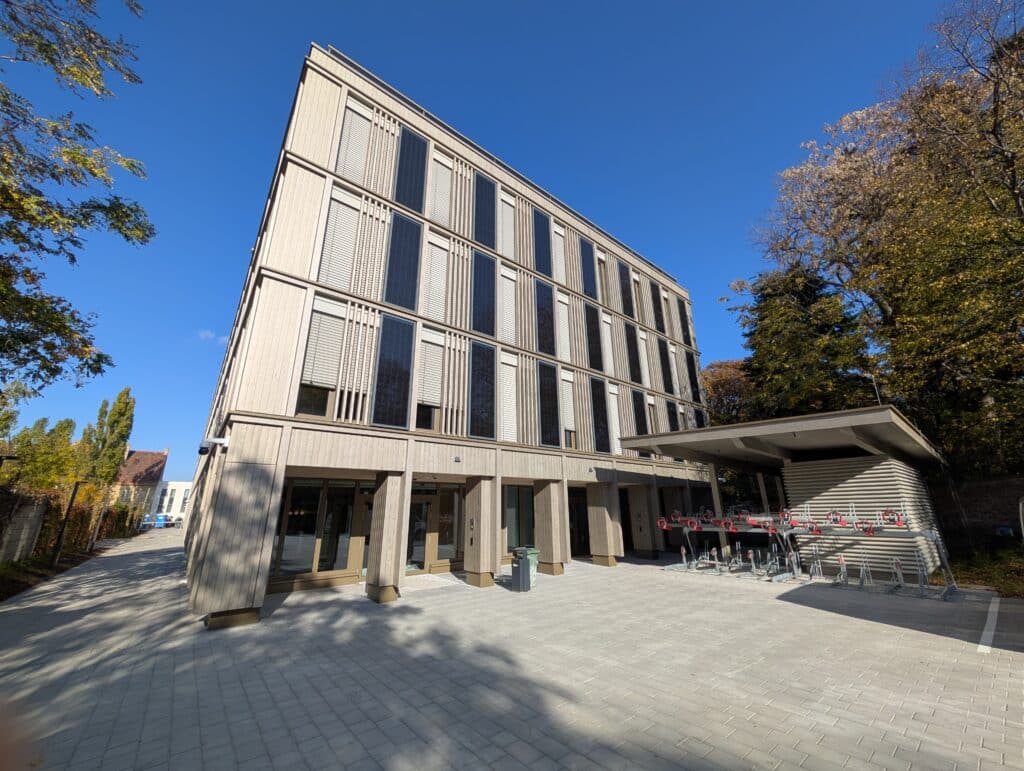 Sanierte Fassade Europäisches Patentamt Wien | Strobl Bau - Holzbau