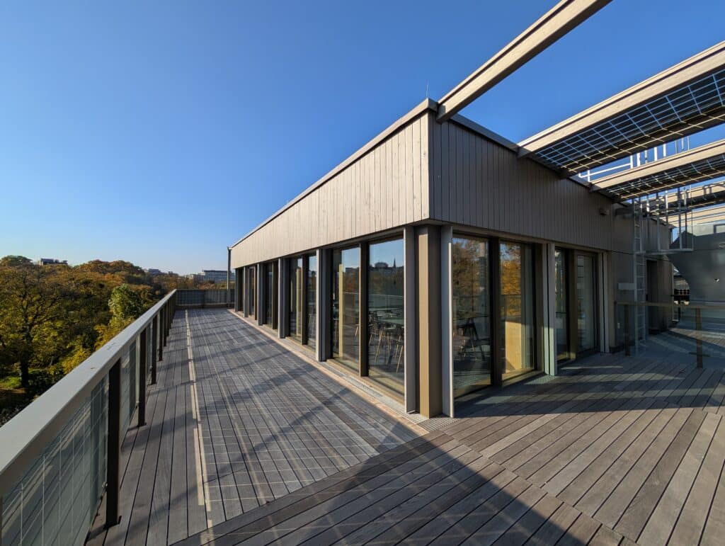 Europäisches Pantentamt Wien neu saniert oberstes Geschoss | Strobl Bau - Holzbau